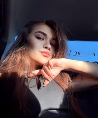 Ксения, 22